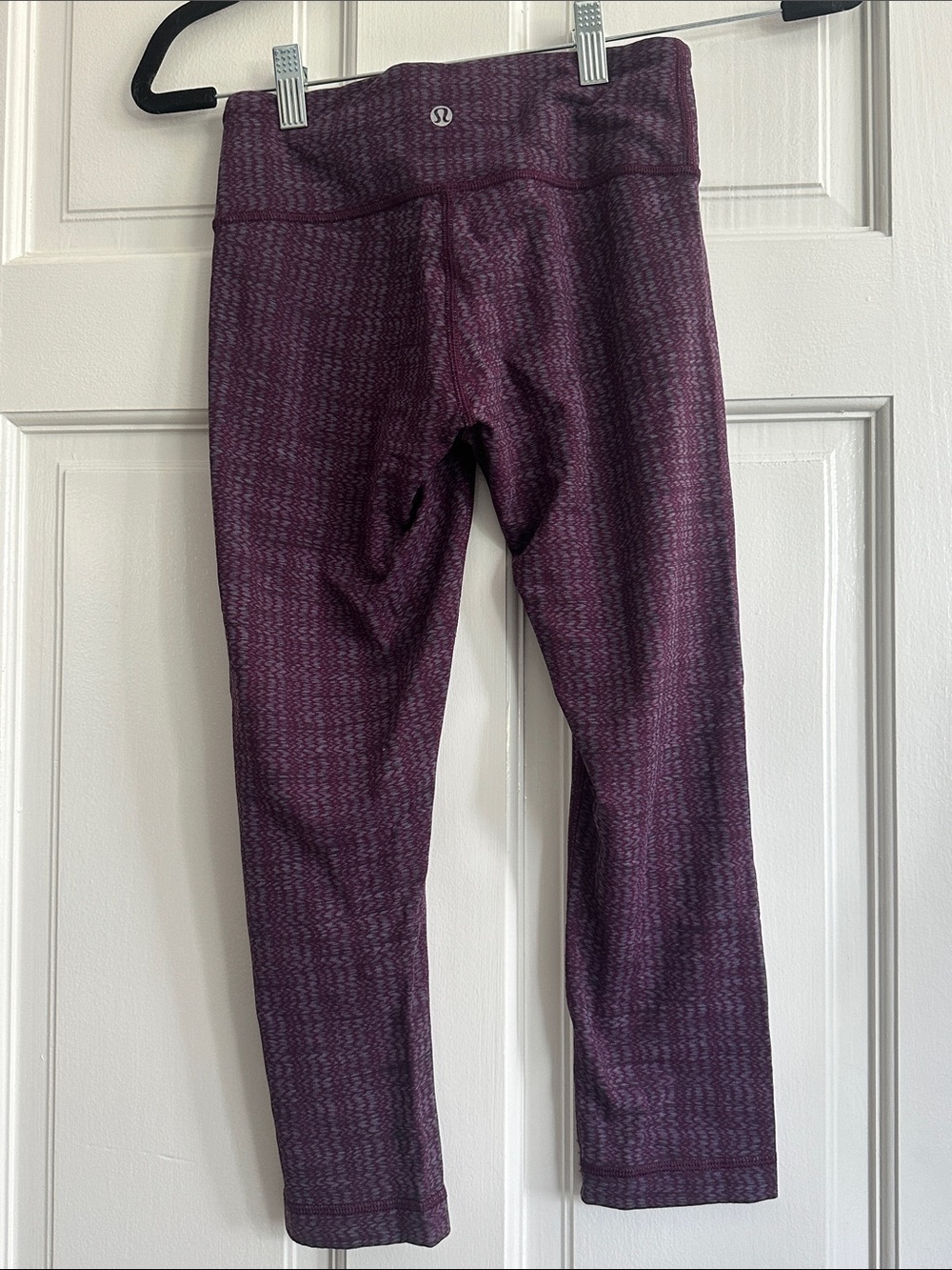 lululemon athletica Maroon Heather Cropped Leggings
